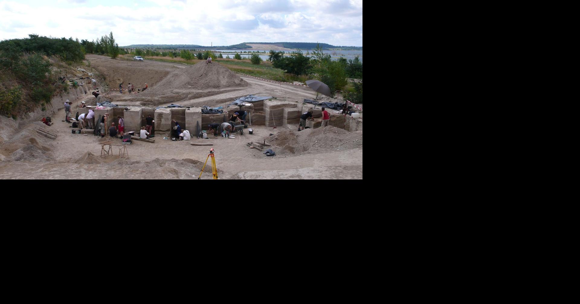 125 000 Year Old Fat Factory Run By Neanderthals Discovered In