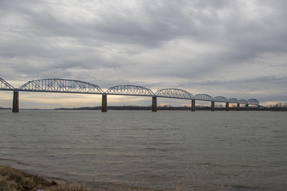U.S. 45 Ohio River 'Brookport'Bridge closing at 7 p.m. ahead of winter storm