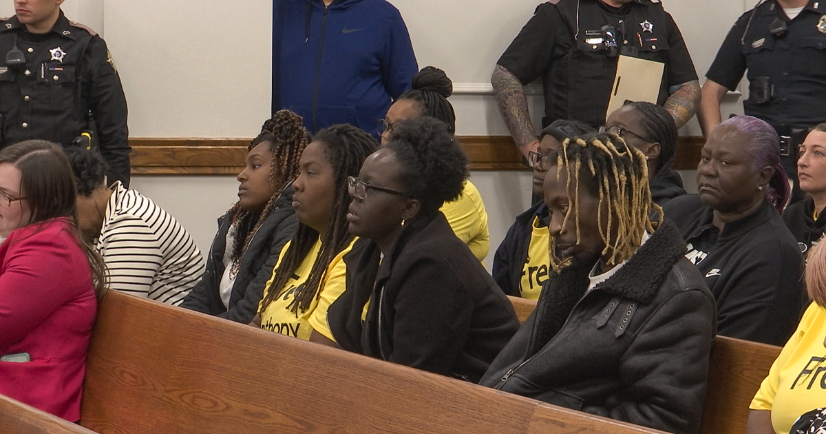 With more than 50 supporters behind him, Anthony Williams faces first ...