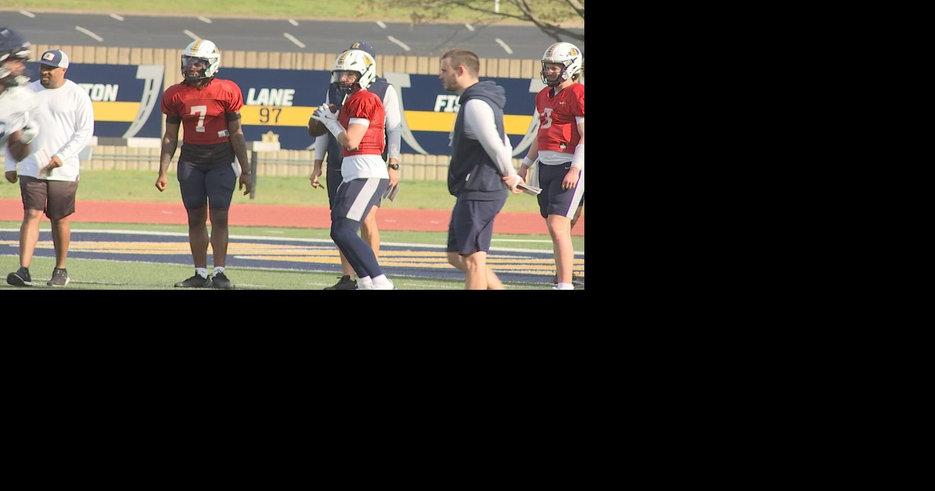 Murray State showing progress through first half of spring practice ...
