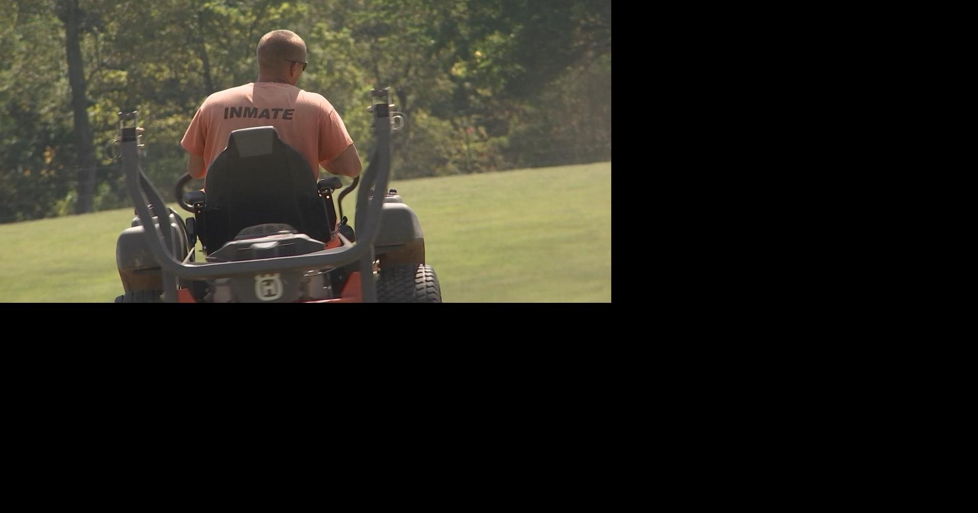 Crittenden County Jail rewards inmates for working in the community News WPSD Local 6