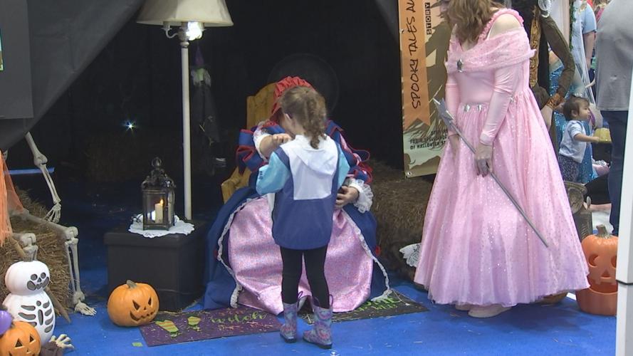 4th annual 'Pumpkins in the Park' event kicks off Halloween festivities