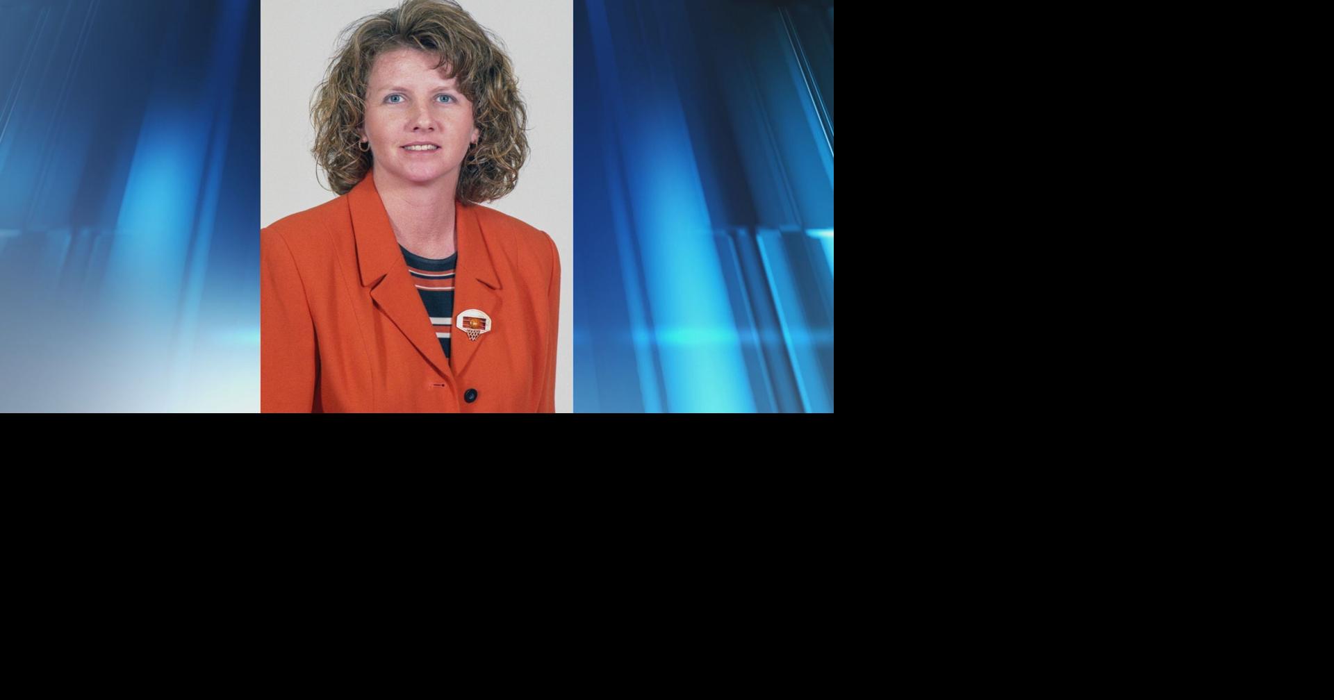Read MoreUT Martin Athletics mourns death of former Women’s Basketball co-head Coach Kim Van Atta