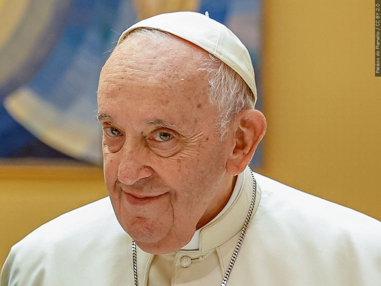Vance meets Pope Francis on Easter Sunday after tangle over migration