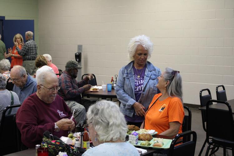 Paducah Senior Center welcomes members back after months-long move ...