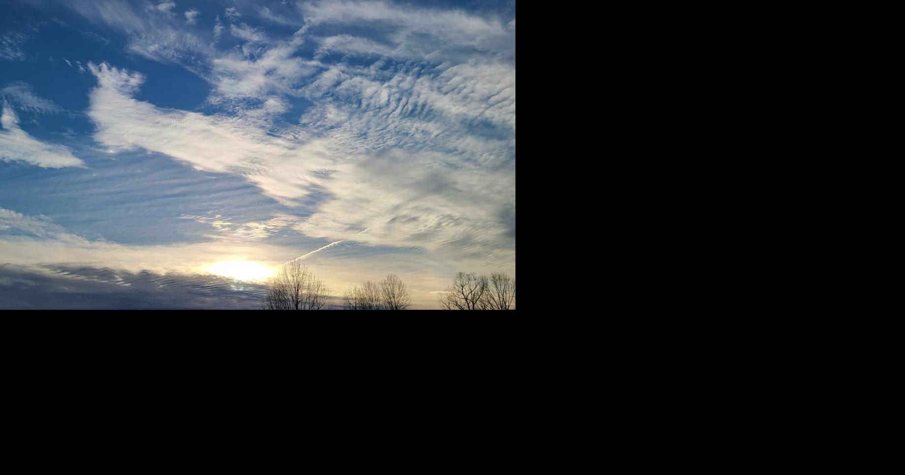 Clouds rolling in Eddyville, KY, courtesy of Barb Hoth. Weather