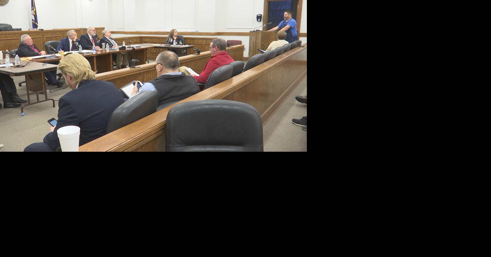 McCracken County Commissioners unanimously pass insurance premium tax