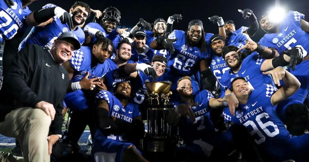 Levis, Ruffolo carry Kentucky past rival Louisville 26-13 | Sports ...