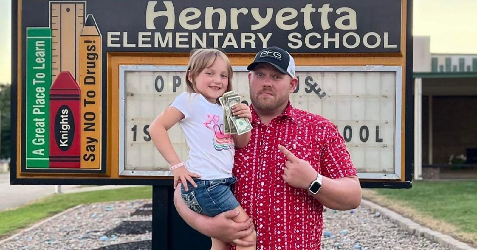 A kindergartener accidentally swallowed a tooth – so her principal wrote the tooth fairy a special letter - Vimarsana News