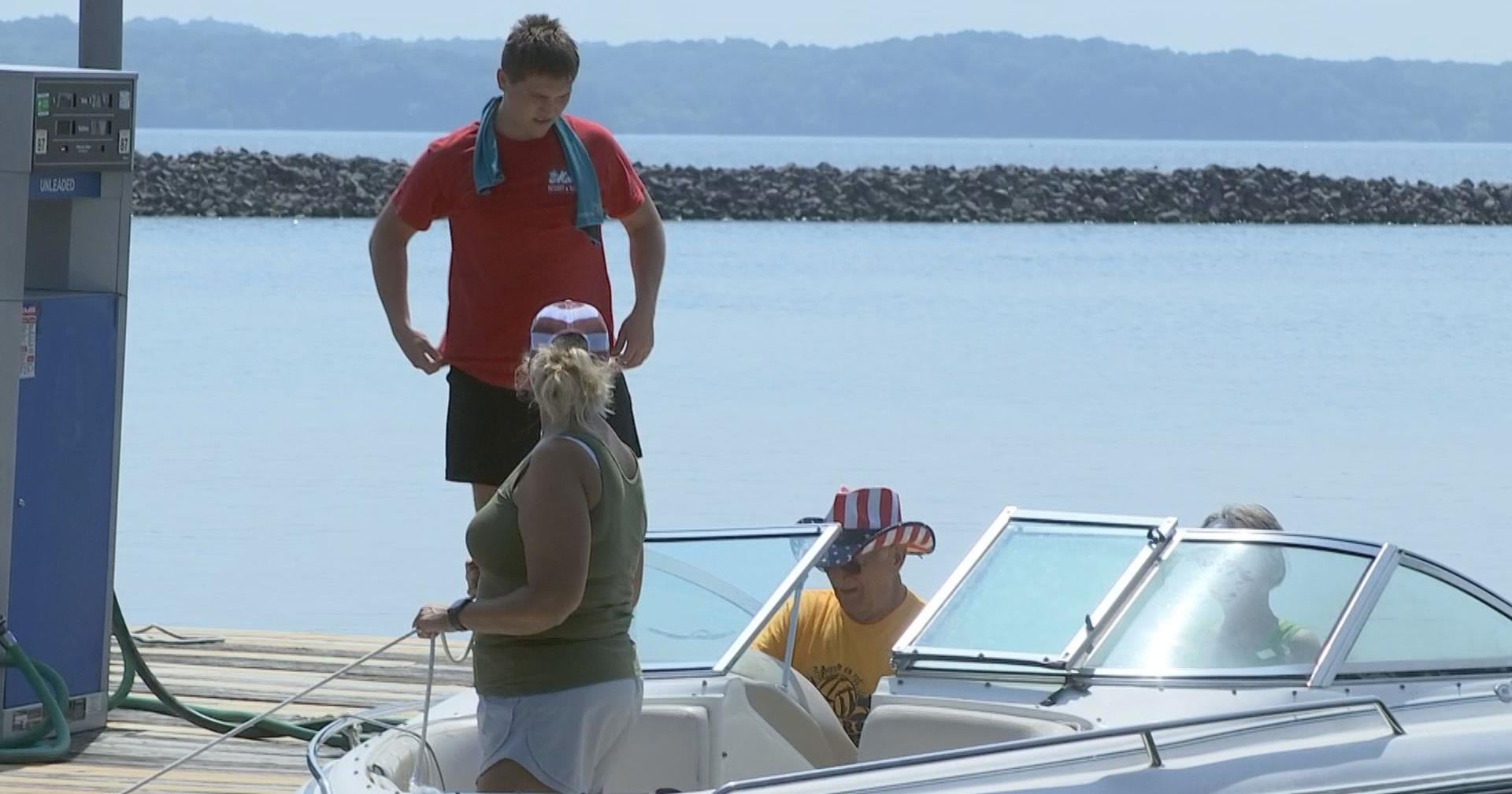 Local marina urges boaters to hydrate ahead of holiday weekend - Vimarsana News