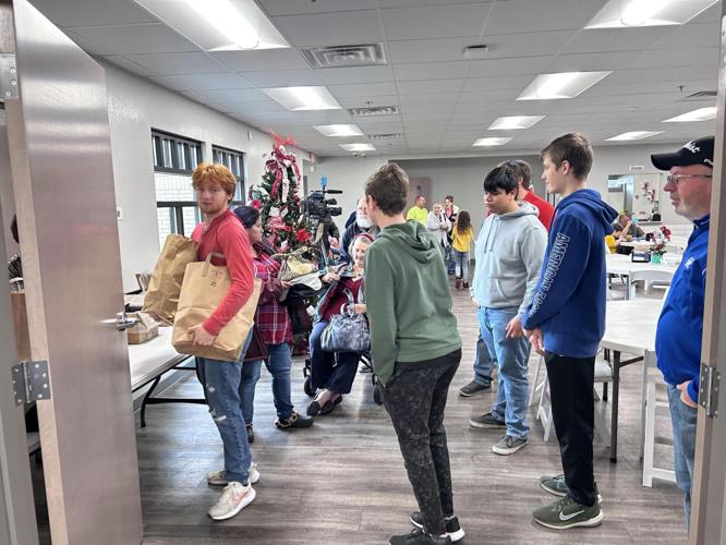 Marcella's Kitchen provides holiday meal for more than 200 people in