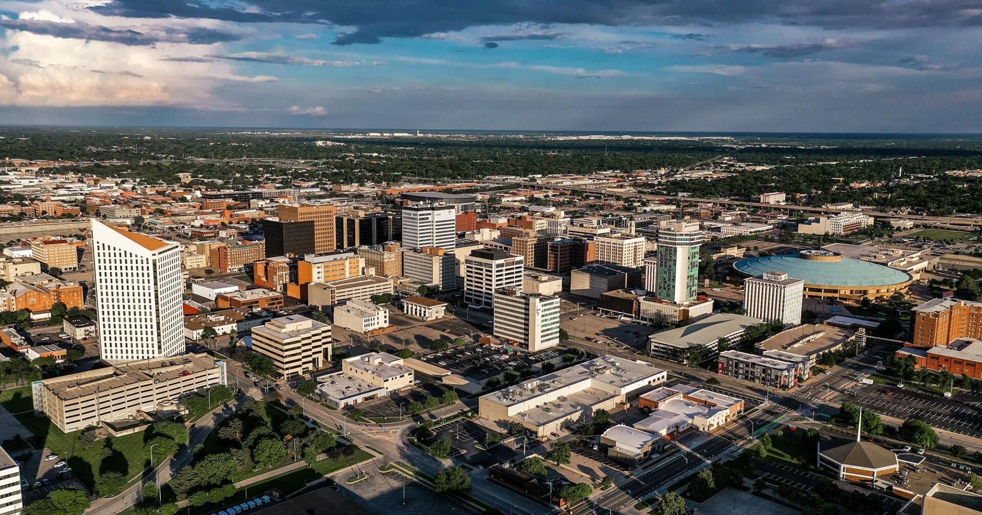 It's not only NY, LA, San Francisco. Retail crime has hit a bustling Kansas metropolis | <span class="tnt-section-tag no-link">News</span> - Vimarsana News