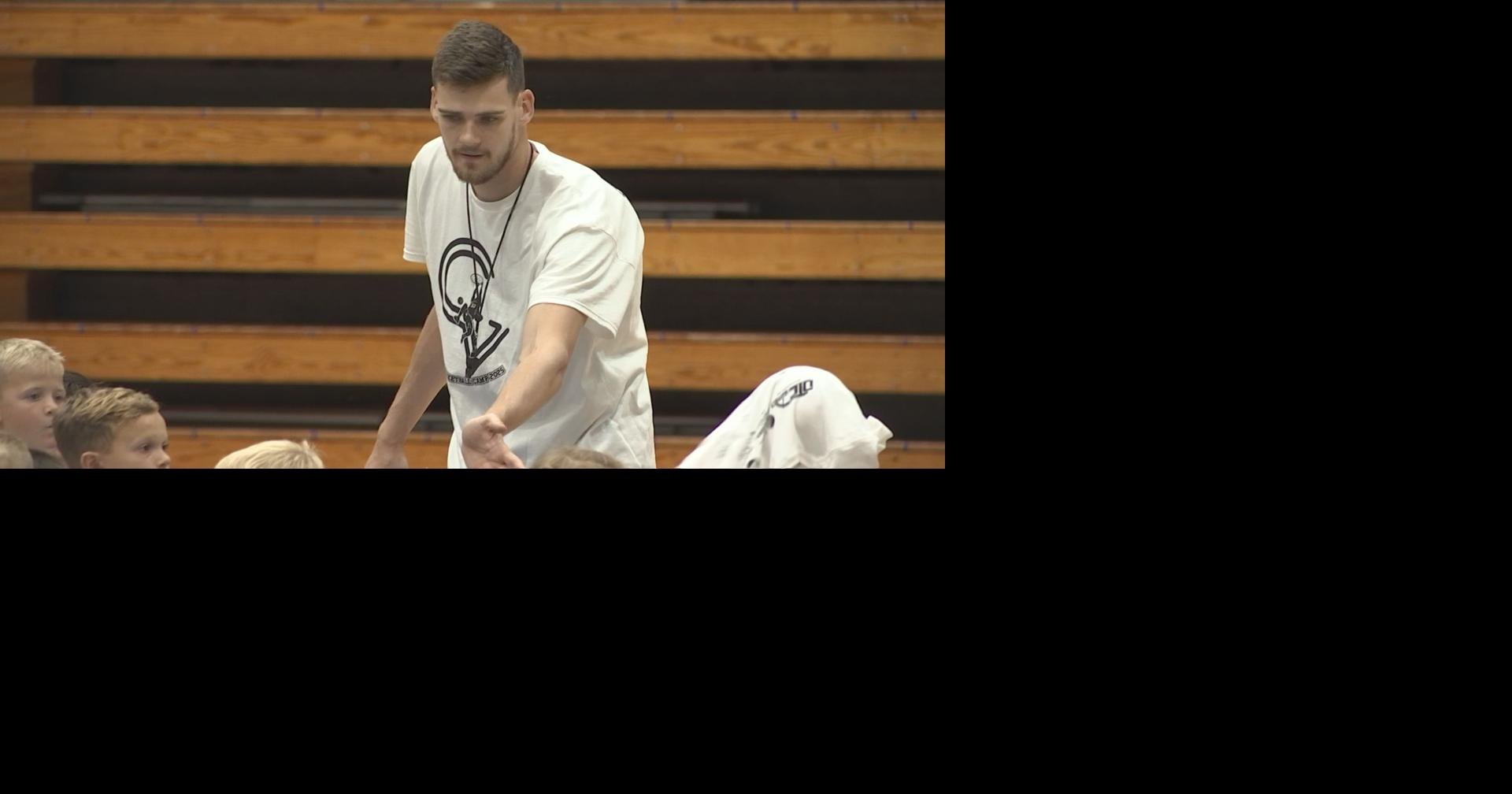 After pro basketball stops in Mexico, Israel and Canada, Vogt holds camp for kids at Graves County