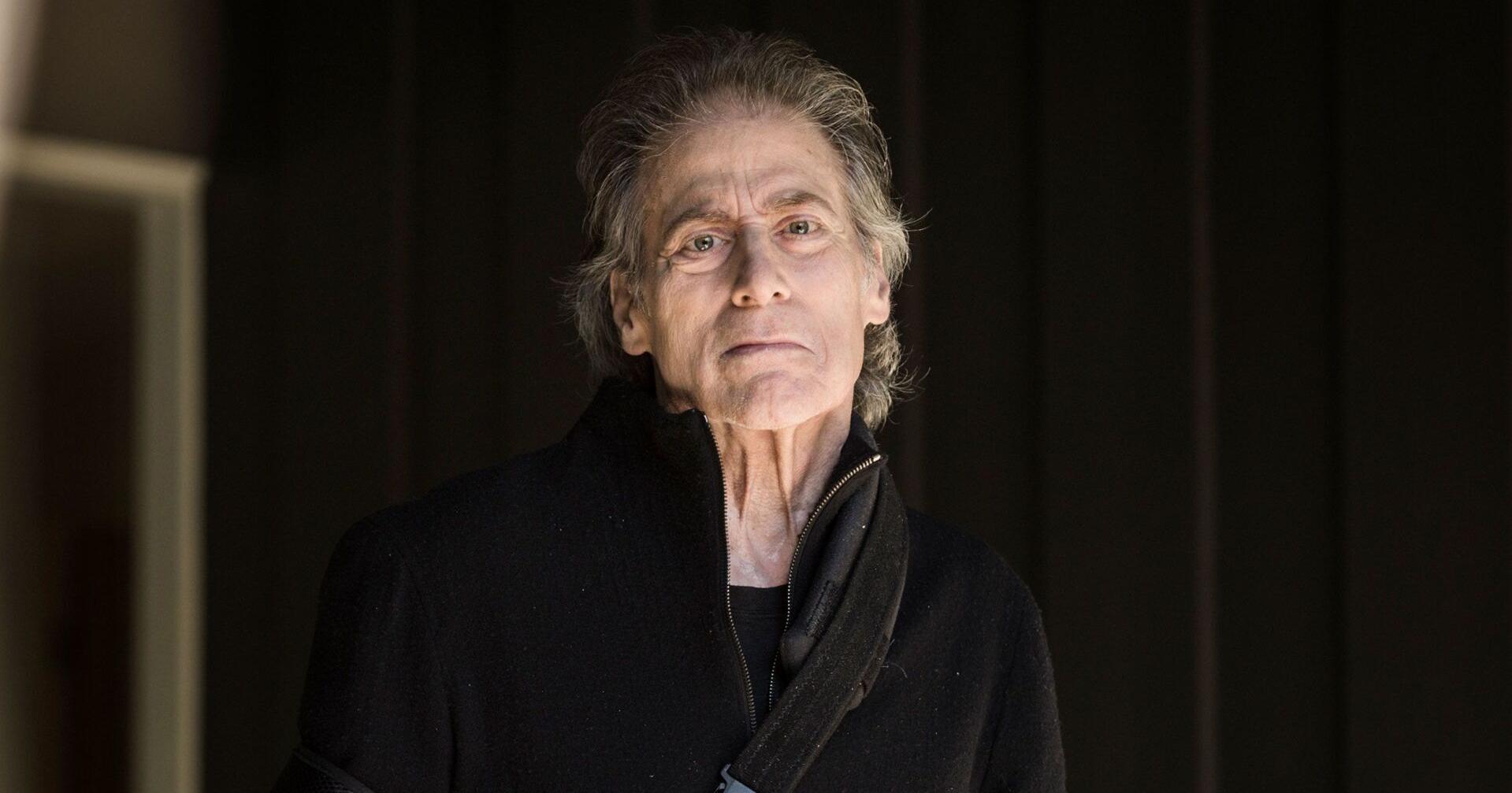 Comedian Richard Lewis dead at 76 - Vimarsana News