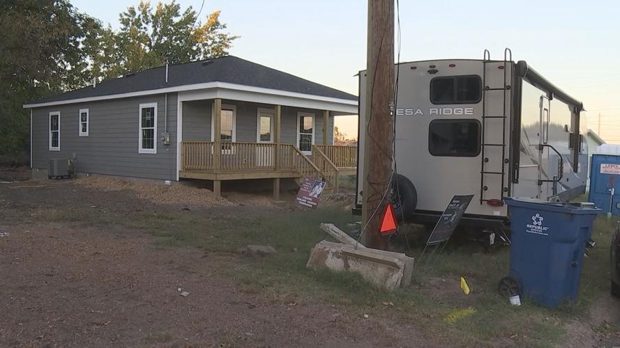 Mayfield City Council approves drafting ordinance to allow temporary