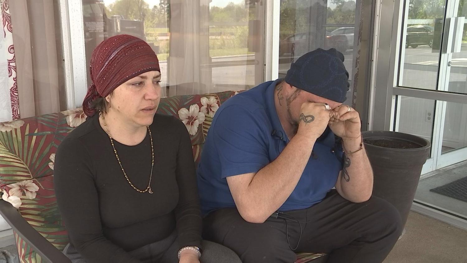 Couple says they were left stranded by Recovery Works Mayfield