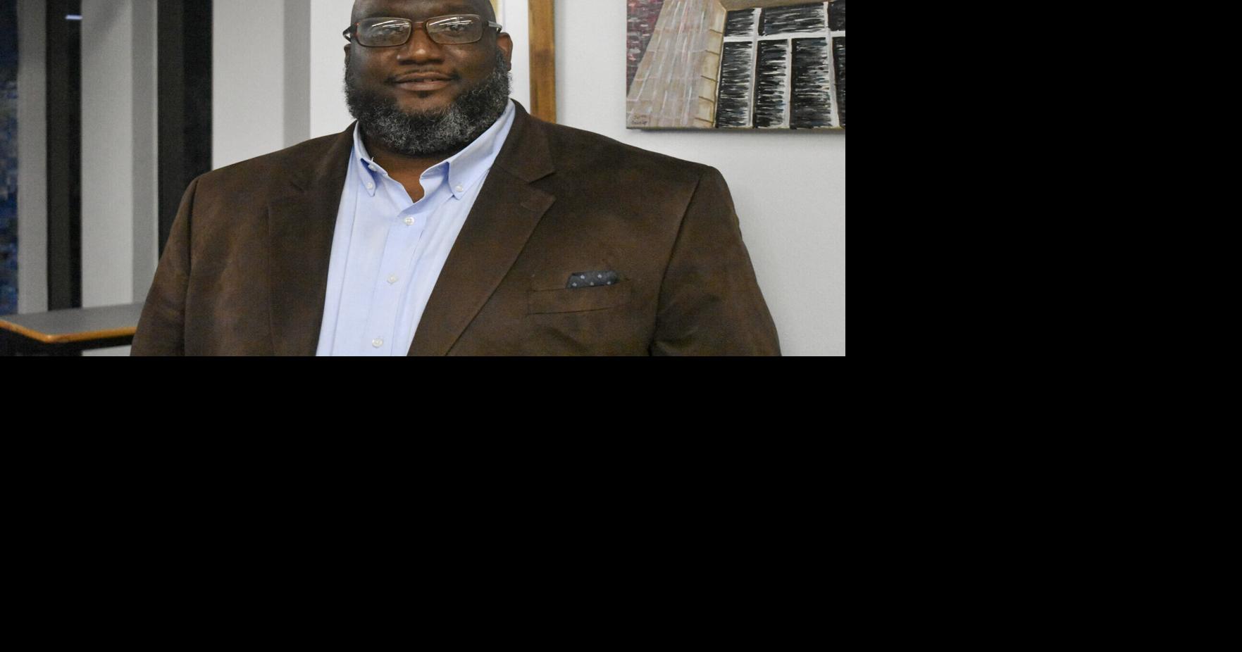 Activist hosts town hall for Clean Slate legislation