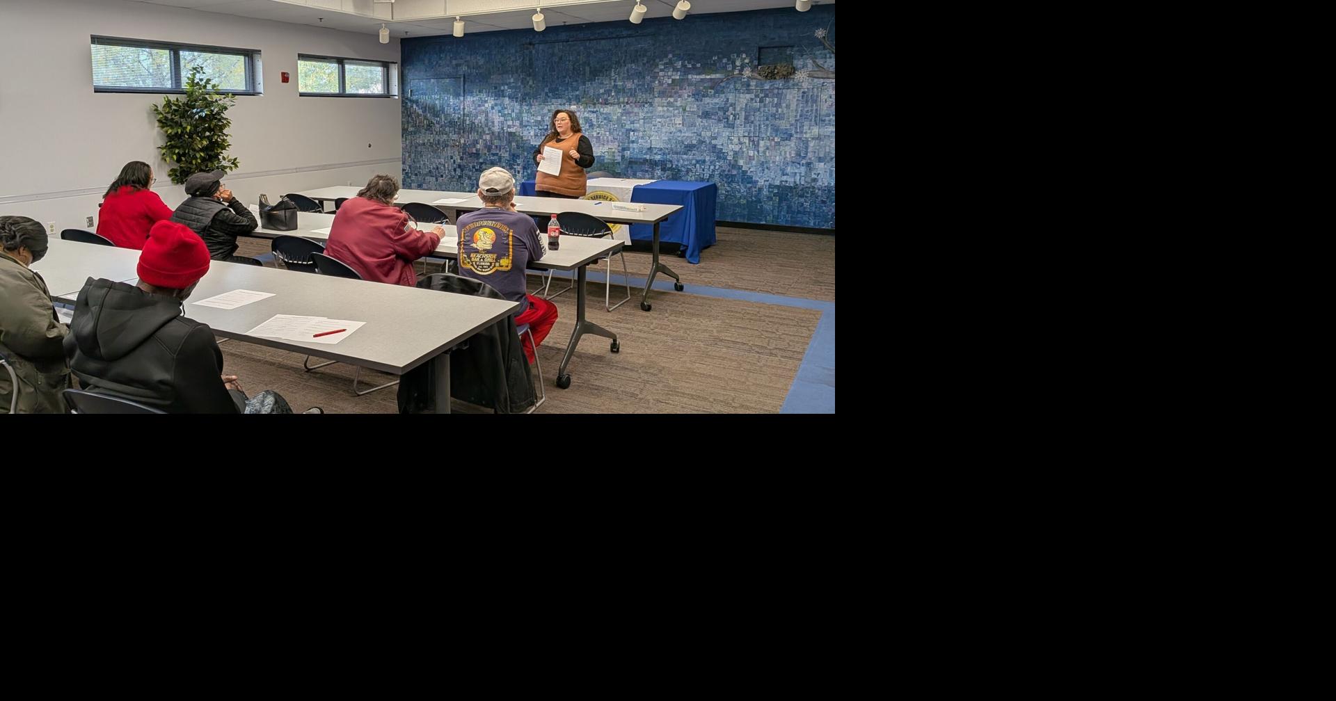 Financial planning class emphasizes mindset, community