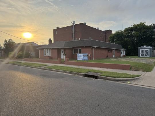 Paducah warming center holds meeting as search for volunteers continues