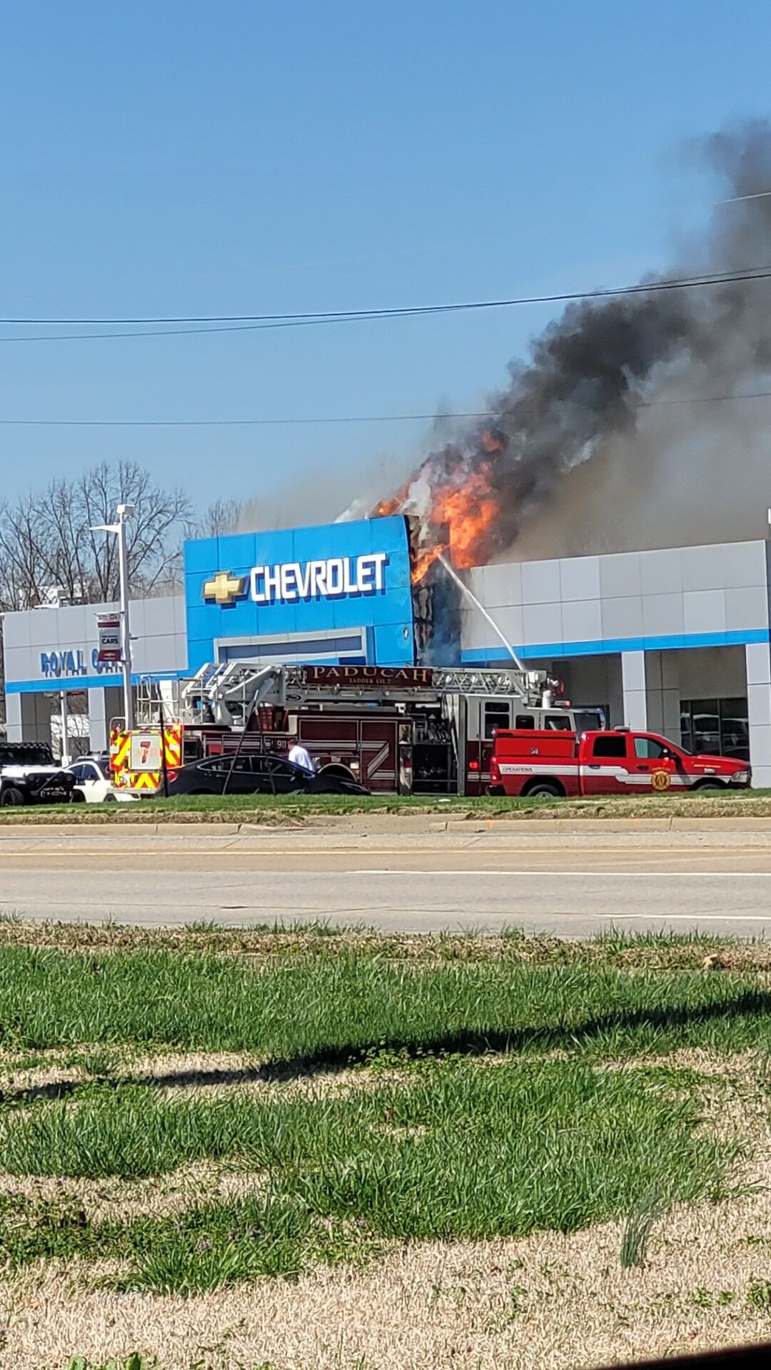 Royal Oaks Chevrolet fire under control | News | WPSD Local 6