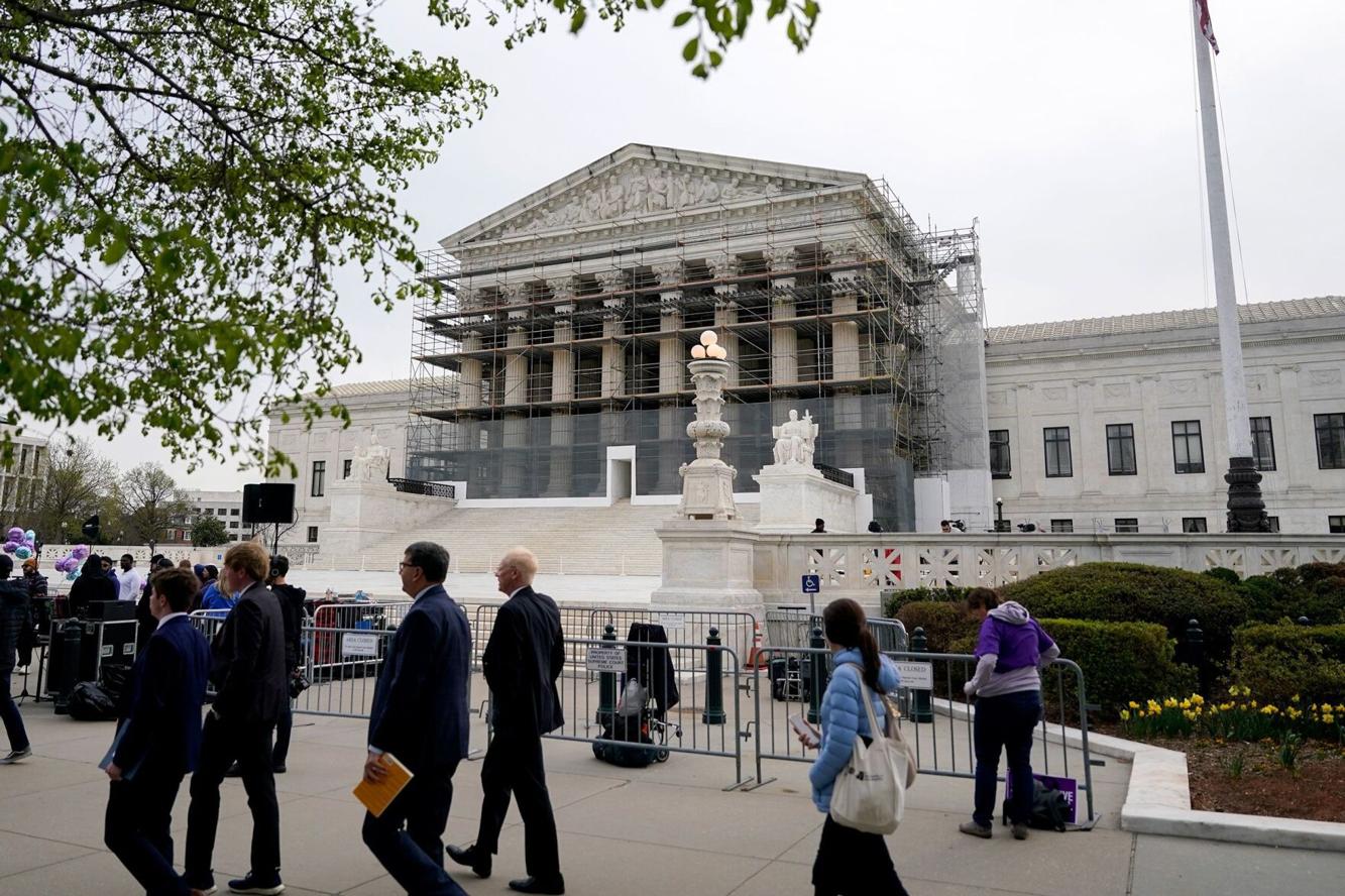 The FBI raided the wrong house The Supreme Court says the family is allowed to sue News