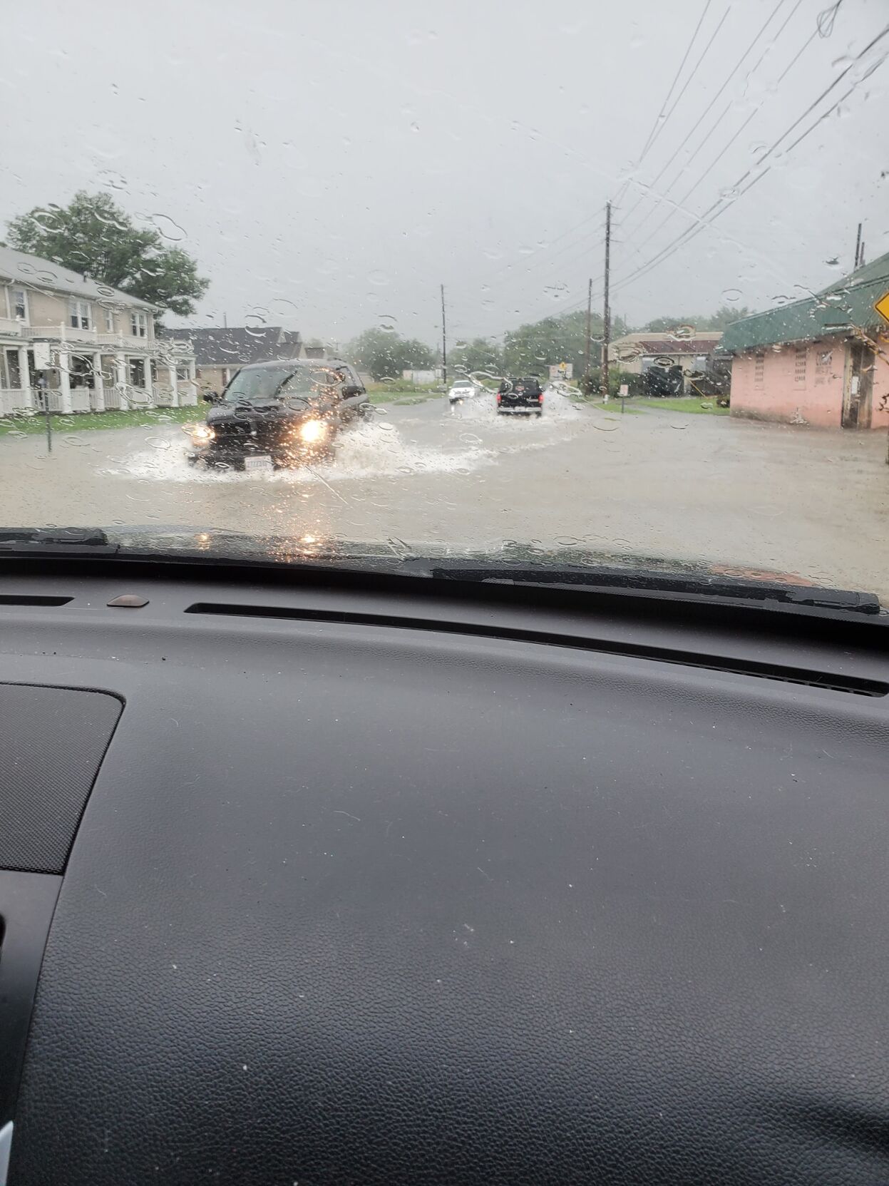 Heavy flooding in Paducah, McCracken County leads to accidents and ...