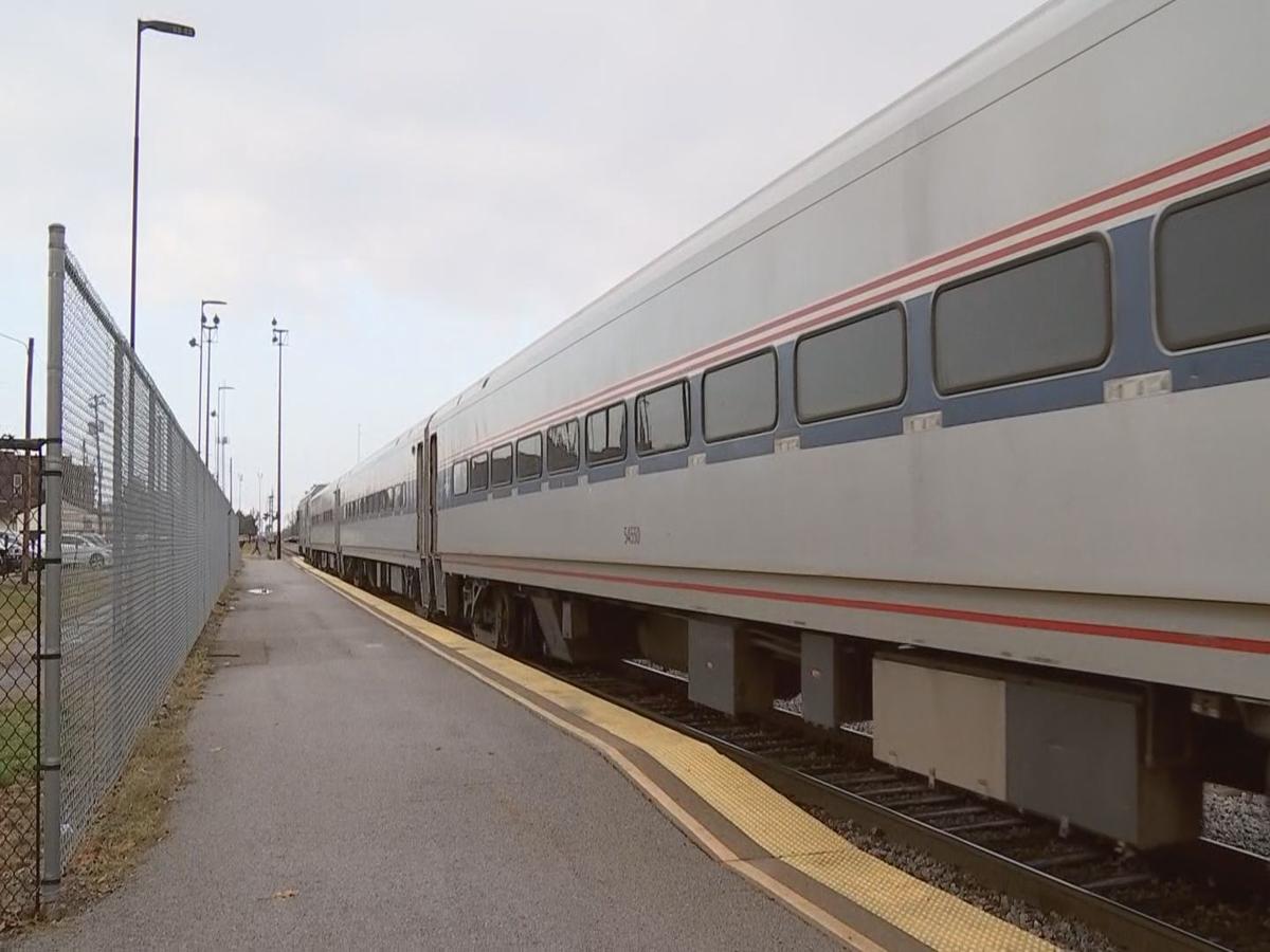 Train Route Through Carbondale Gets F From Amtrak News Wpsd
