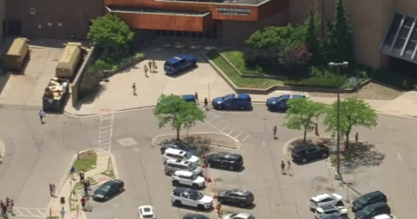Read More2 dead, 1 injured in shooting at Fairlane Town Center in Dearborn, Michigan, police say