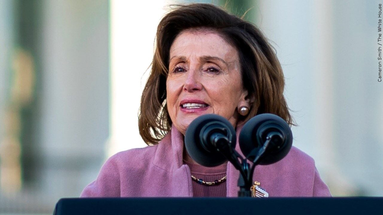 Pelosi Says She'll Run For Reelection In 2024 As Democrats Try To Win ...