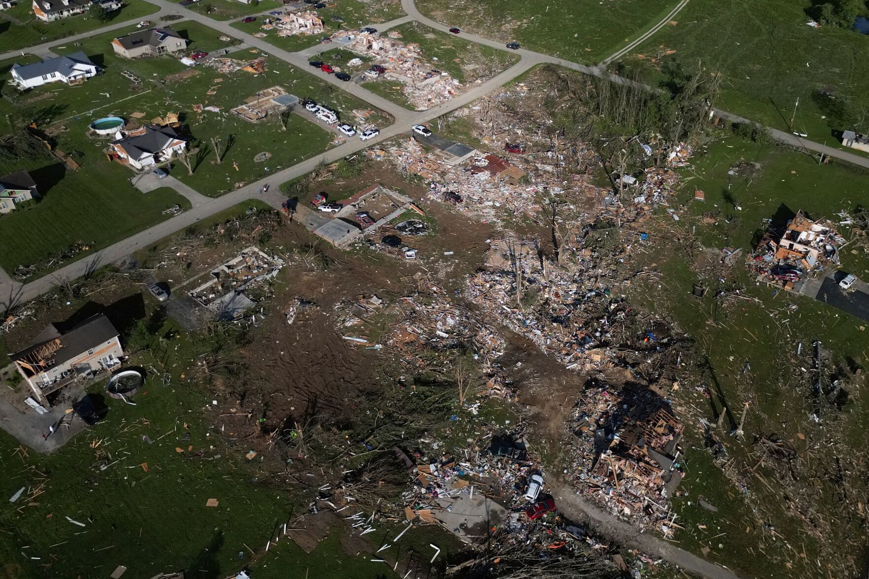Strong tornadoes threaten millions more in the central US after a ...