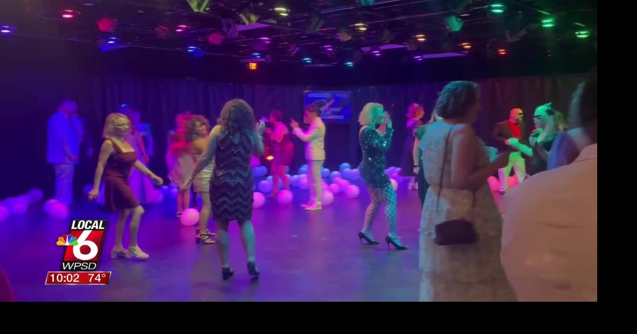 Market House Theater hosts Second Chance Prom