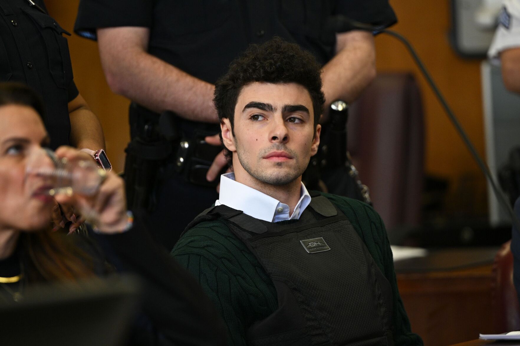Luigi Mangione heads to court to face federal charges as prosecutors