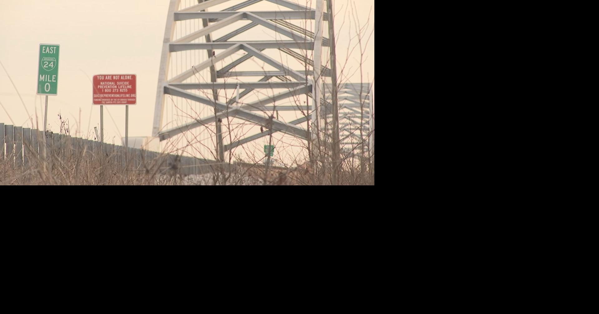 I-24 Ohio River bridge reopens after barge strike