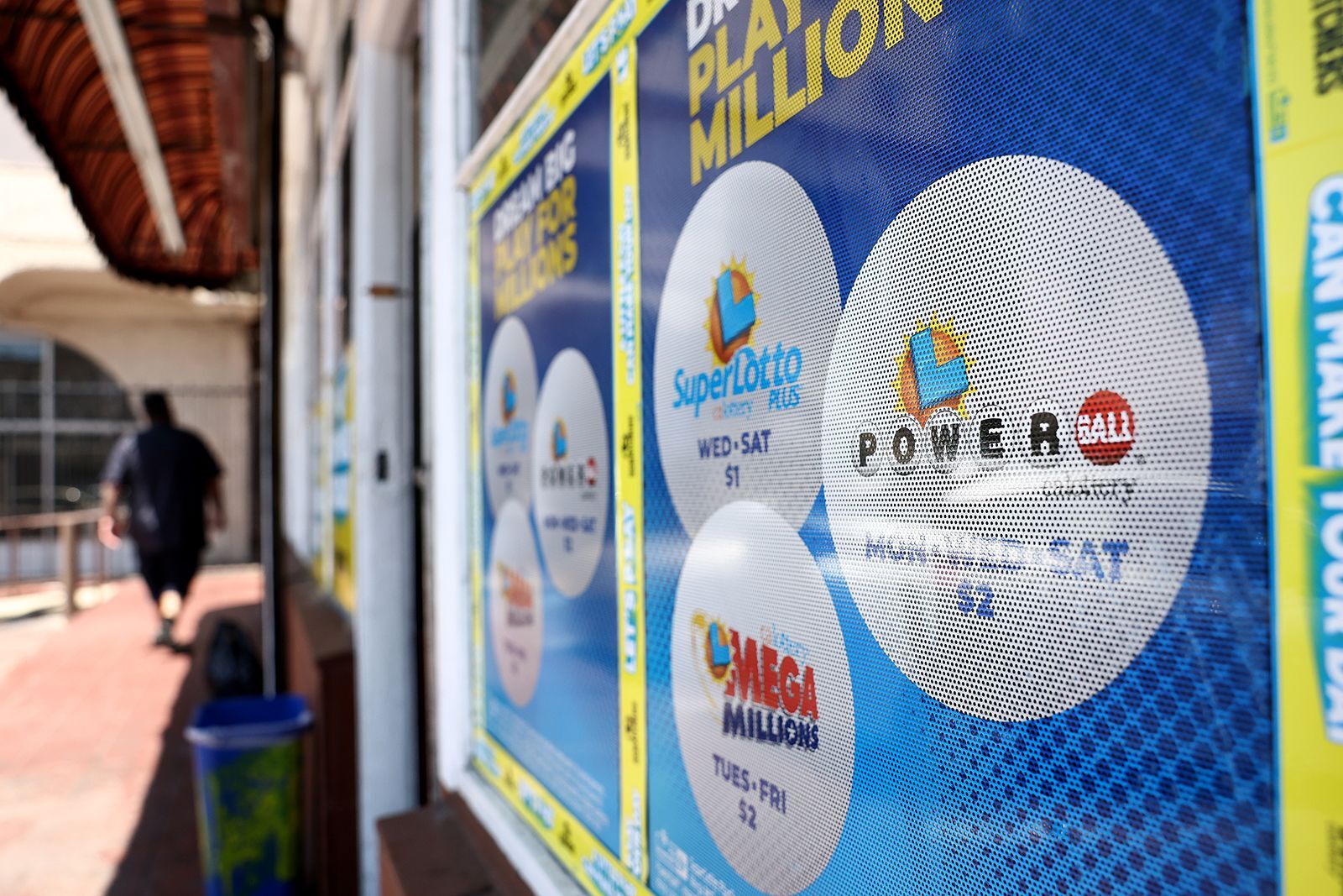 A ticket sold in California has won the 1.08 billion Powerball