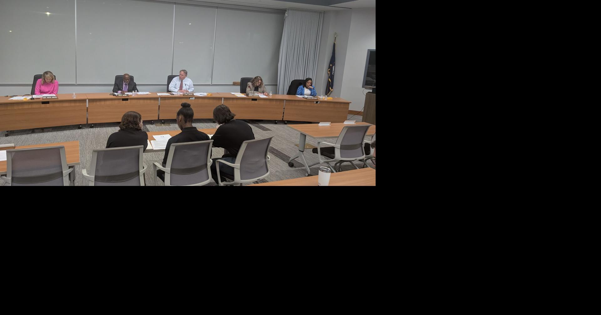 Paducah BOE approves demo contract ahead of solar field project