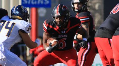 Hess runs SEMO past Murray St, 52-22, share OVC title