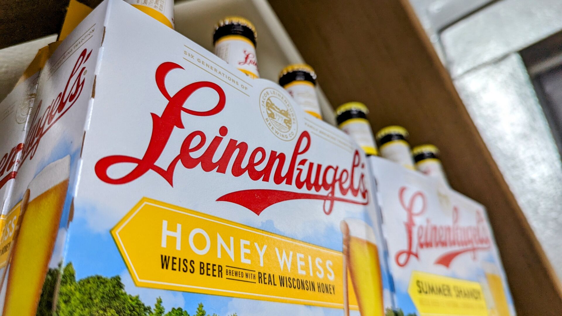 Strike at Leinenkugel s Brewery over Top Stories wqow