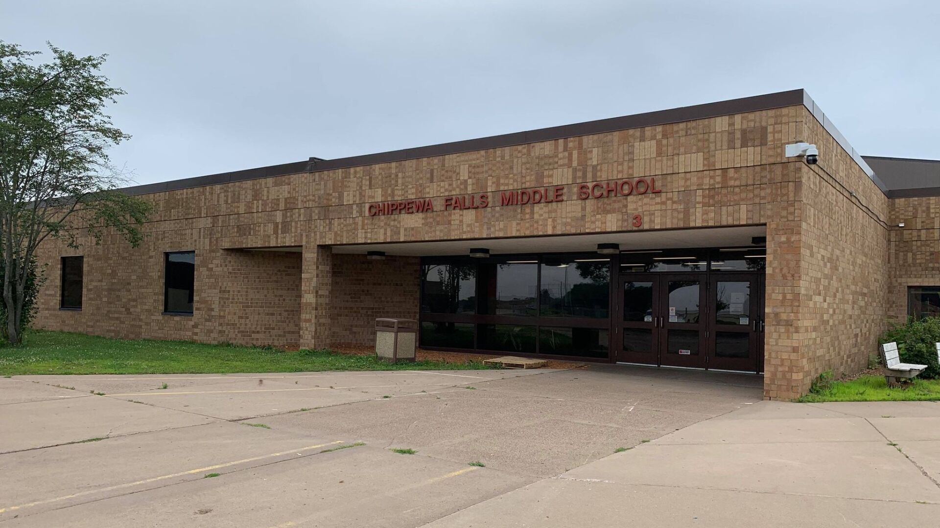 Chippewa Falls Middle School getting new school resource officer