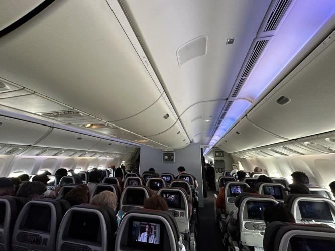 FAA system outage causes thousands of flight delays and cancellations