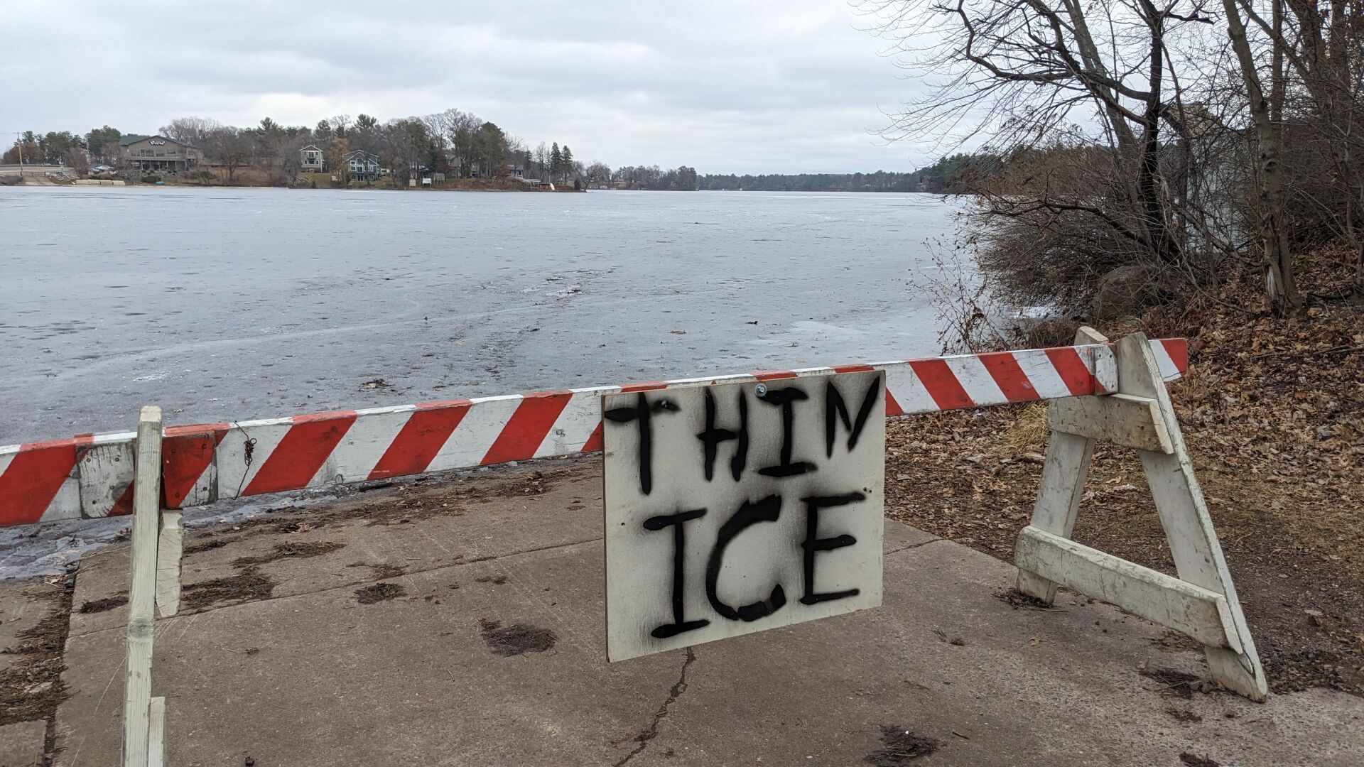 Too thin to hold people Chippewa Fire District issues Lake