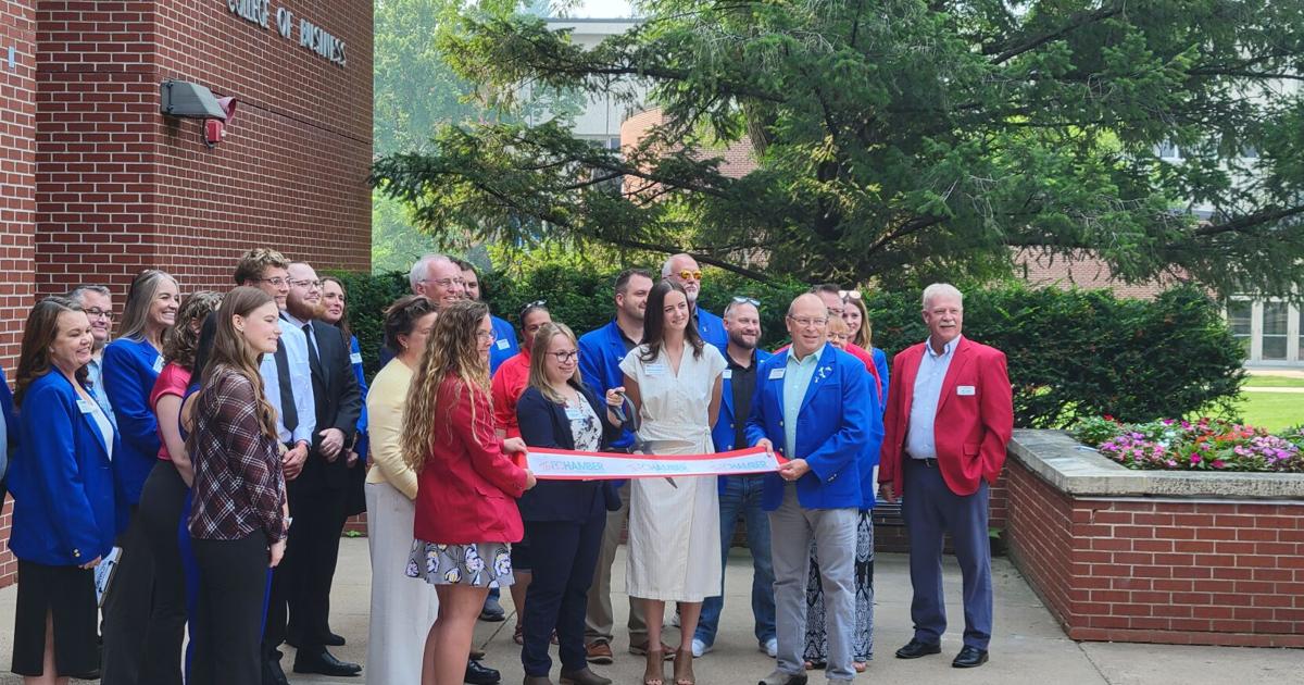 Small Business Development Center opens new office on UWEC campus