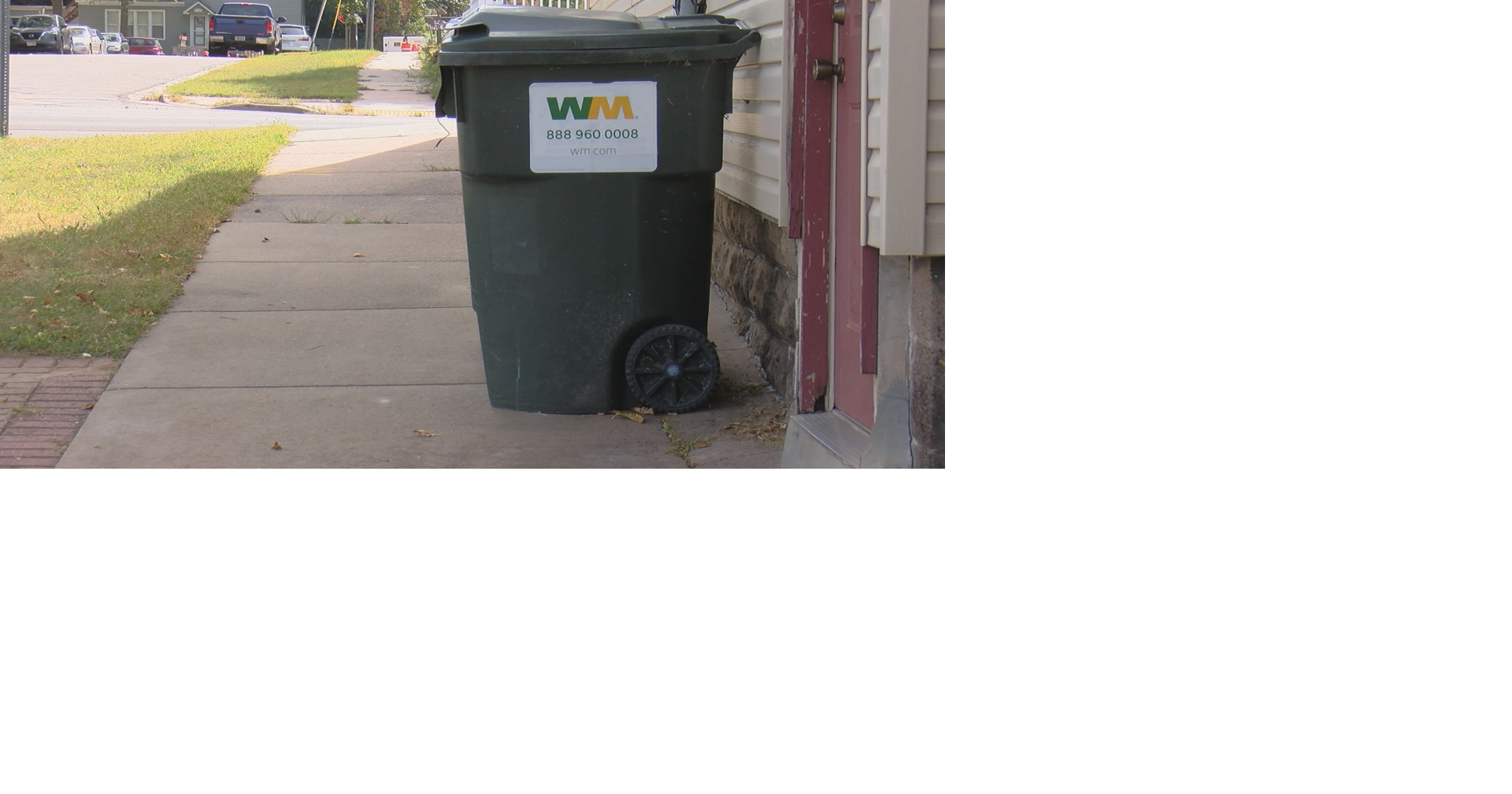 Proposed Eau Claire ordinance would require trash haulers include compost pickup for all residents