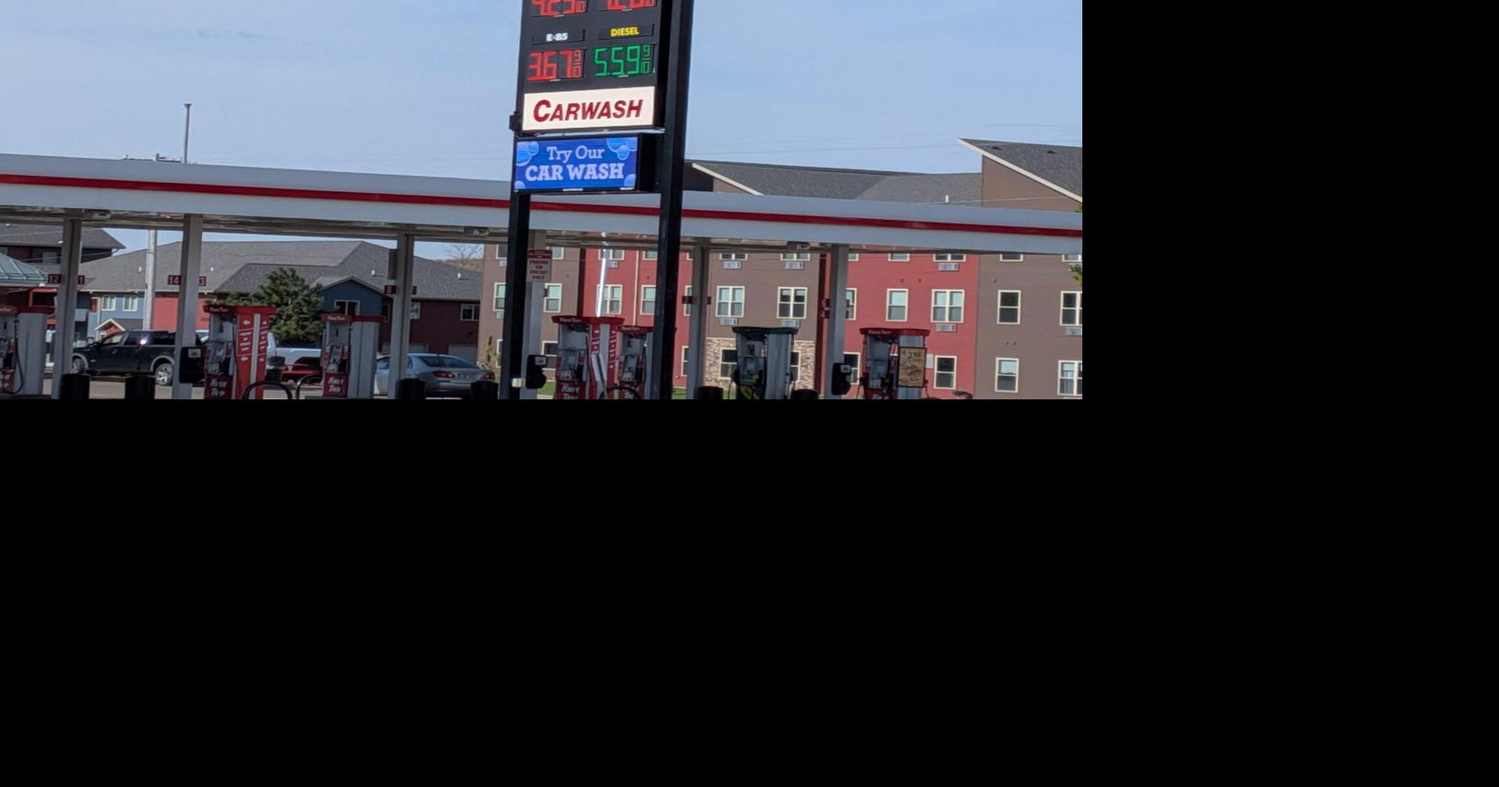Gas prices top $4 a gallon in Eau Claire Monday morning