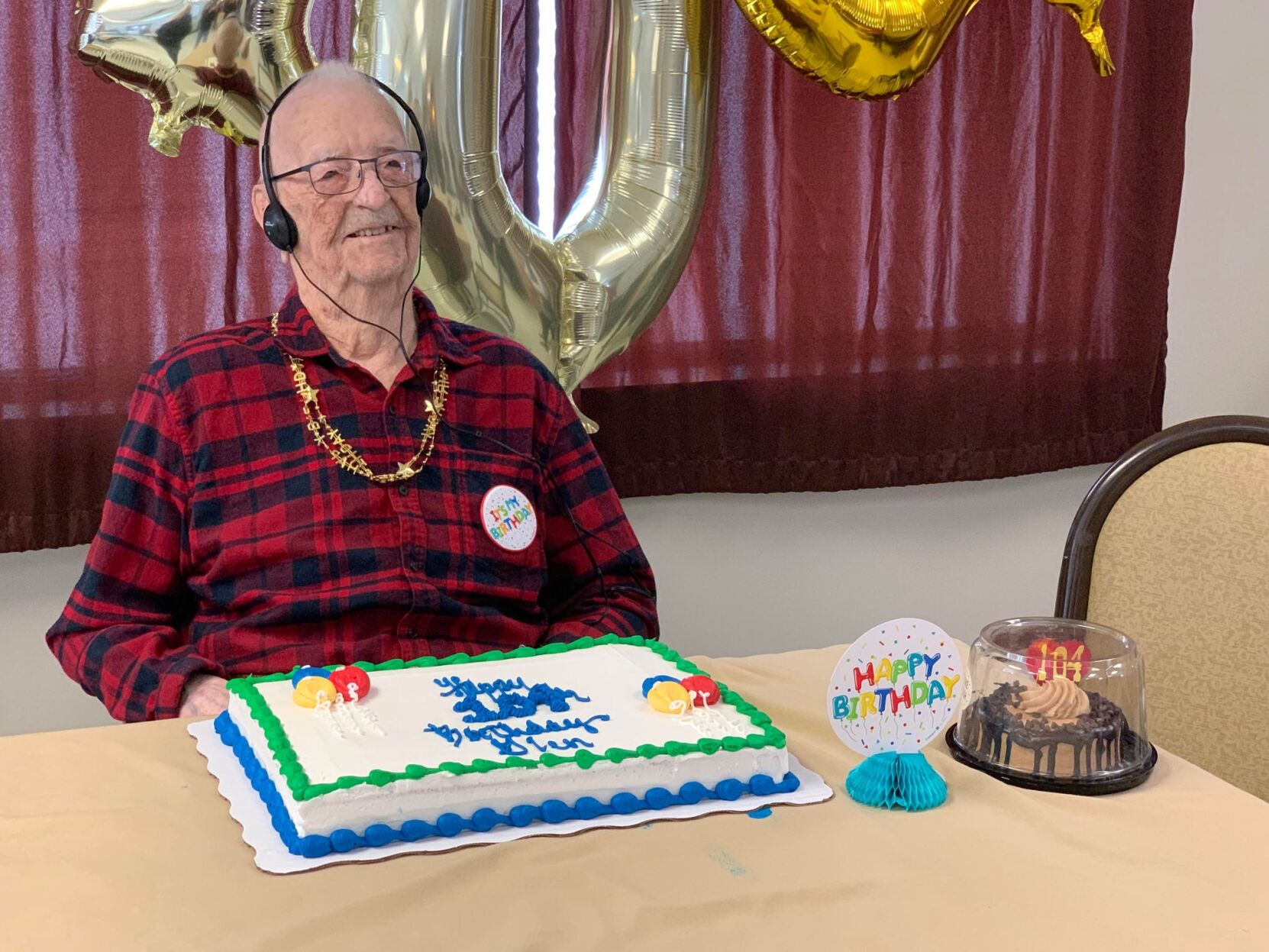 Bloomer man gives the secret to a long life at 104th birthday