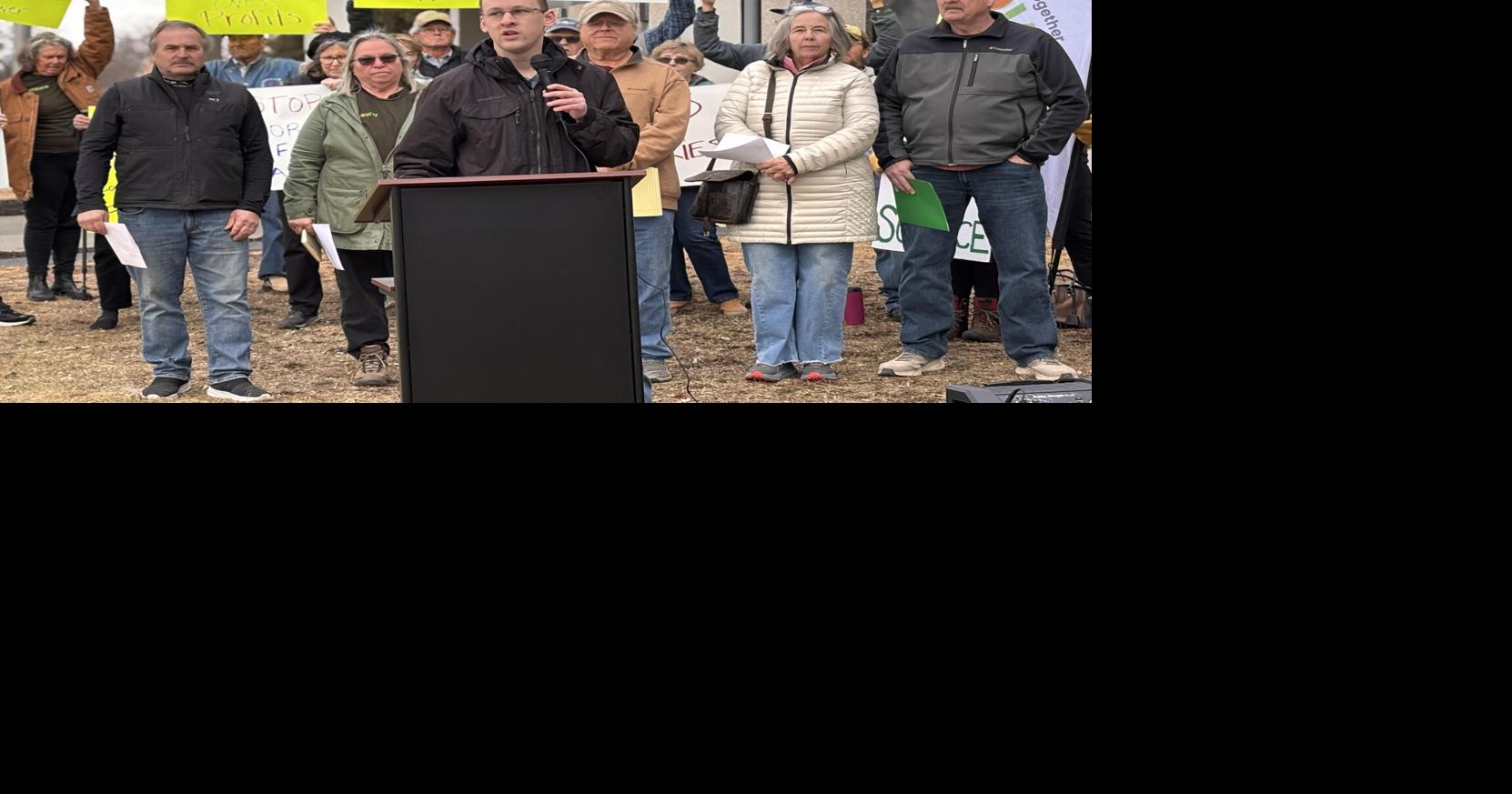 Western Wisconsin activists raise concerns to oppose factory farm expansion project