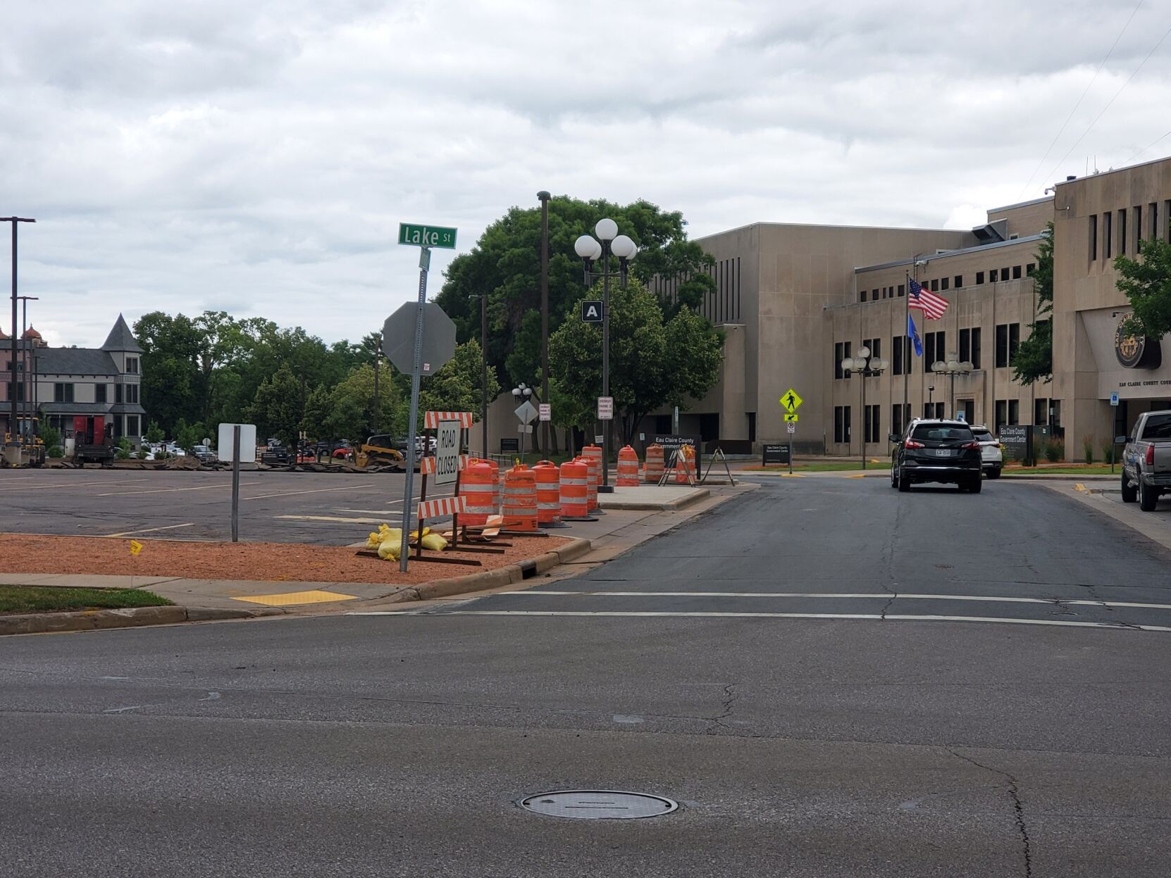 Online business encouraged during Eau Claire County Courthouse