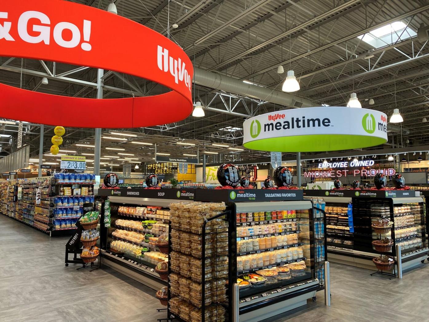 Hy-Vee opens its doors Tuesday, here's what's 'in store' | News | wqow.com
