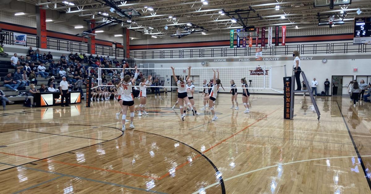 Thursday's WIAA volleyball playoff scores Sports