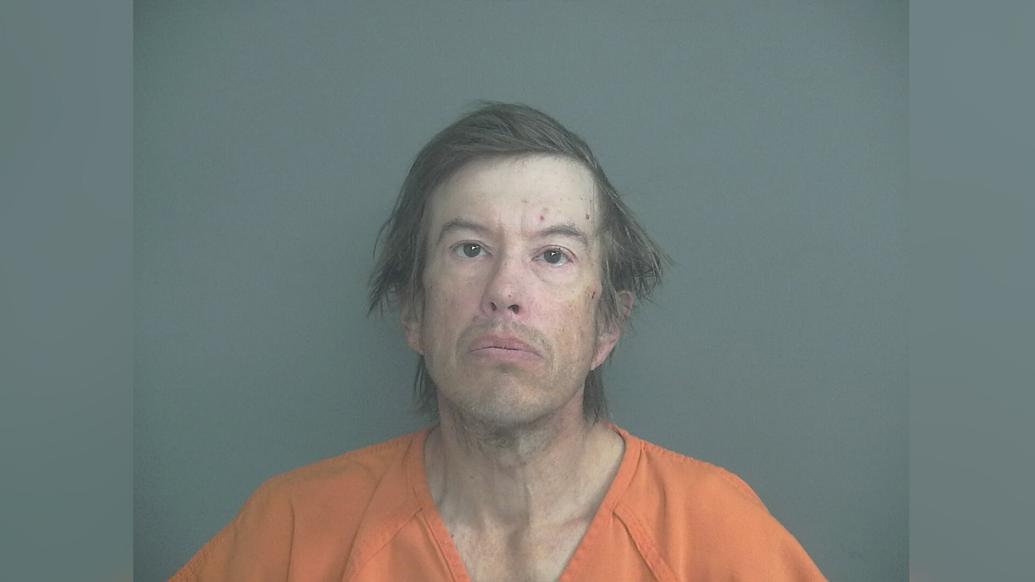 Man arrested for starting his own mobile home on fire in Eau Claire