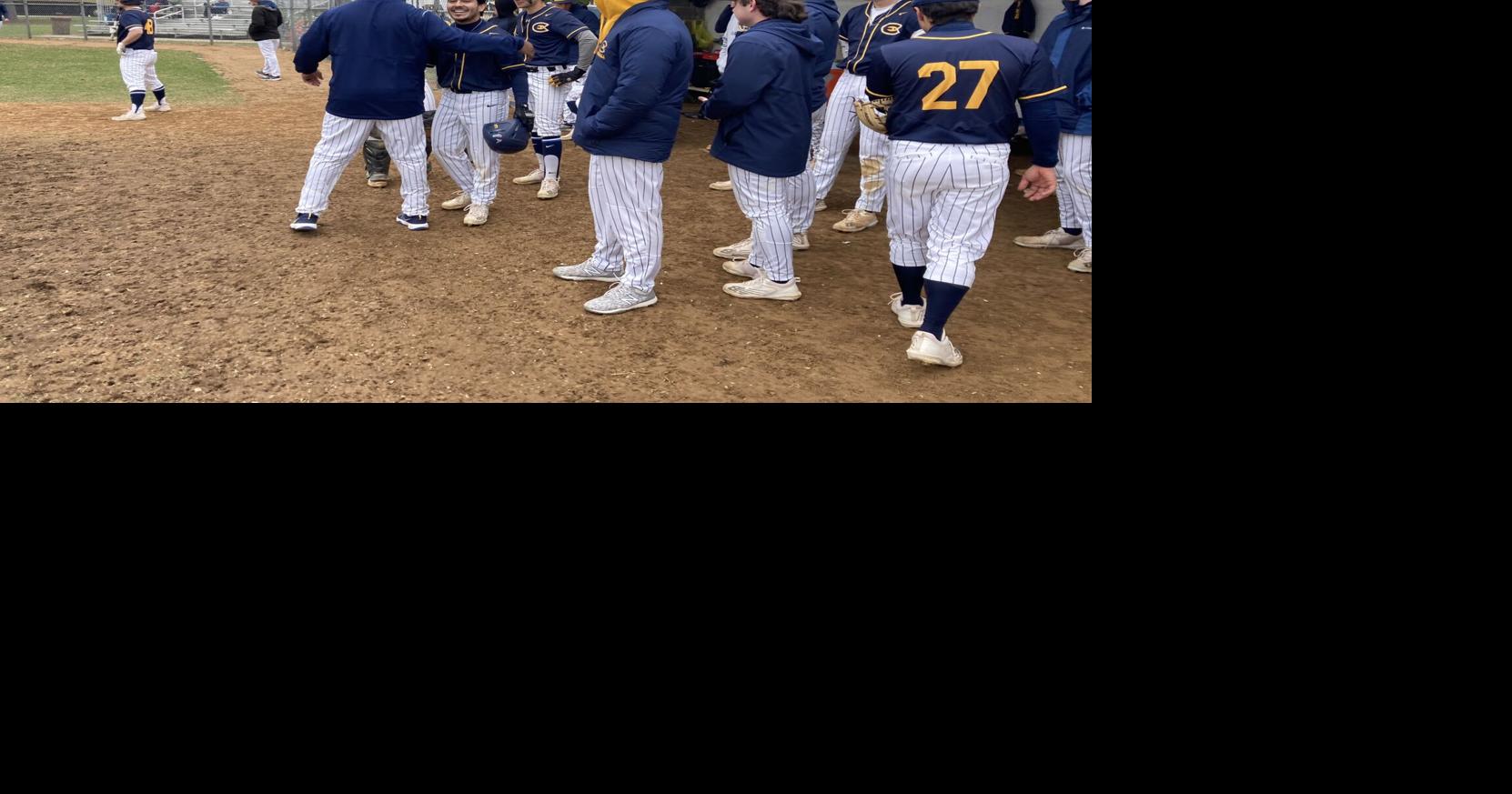 UWEC baseball blasts its way to wins over Finlandia Sport